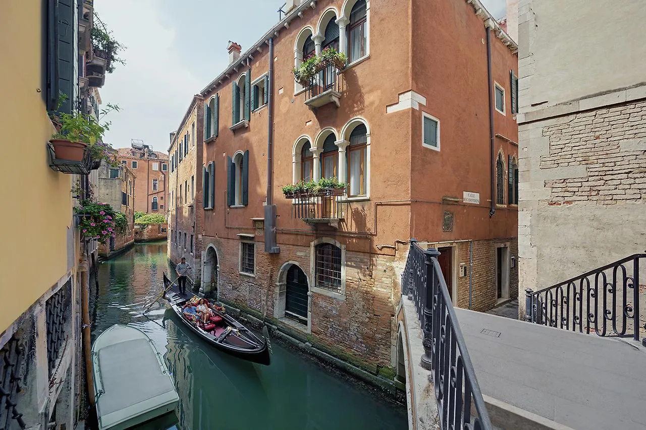 B&B Ca' Bonvicini Venice Bed & Breakfast